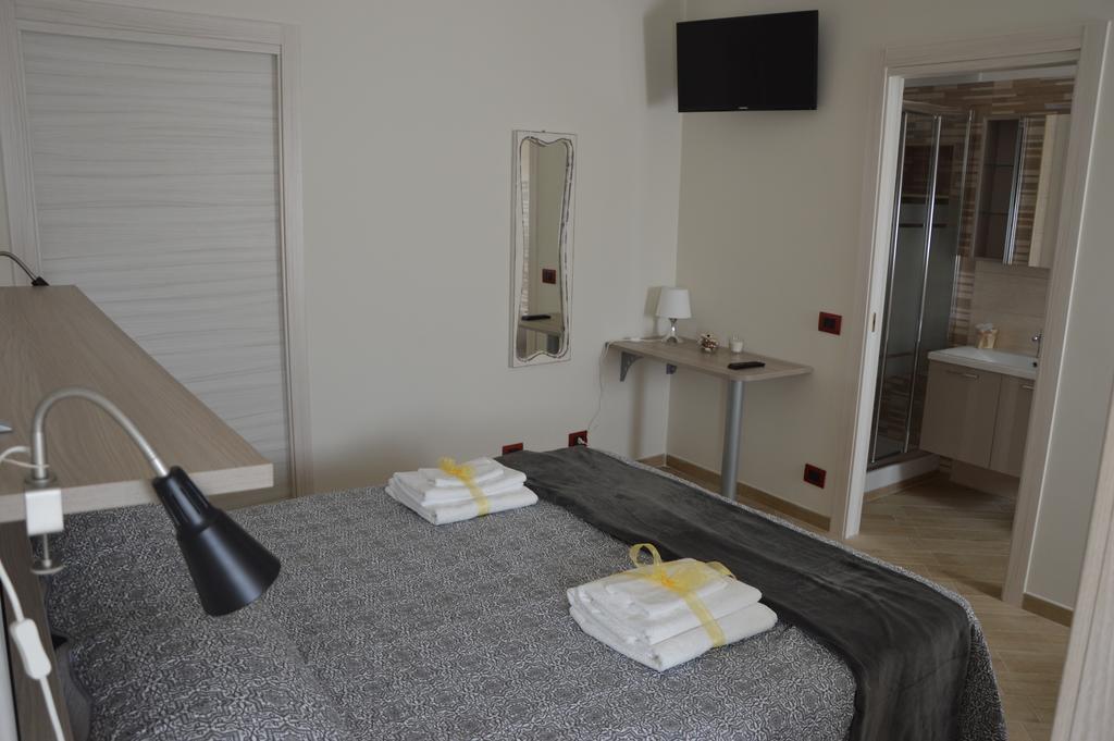 Guest House - Il Granaio Norma Екстер'єр фото